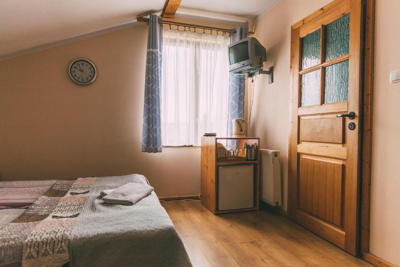 Pokoje Goscinne & Restauracja Pestka Choczewo Dış mekan fotoğraf