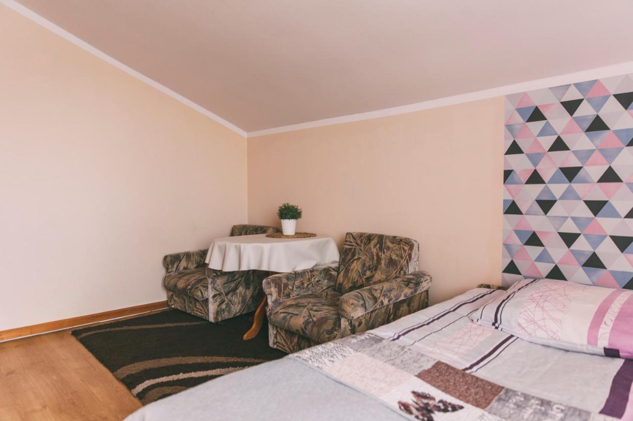 Pokoje Goscinne & Restauracja Pestka Choczewo Dış mekan fotoğraf